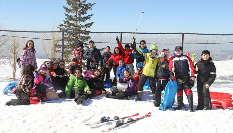 Journée-de-neige-sur-les-pistes-de-Snow-Land6